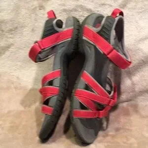 Teva | Shoes | Teva Red And Gray Strappy Sandals Womens  display picture 3